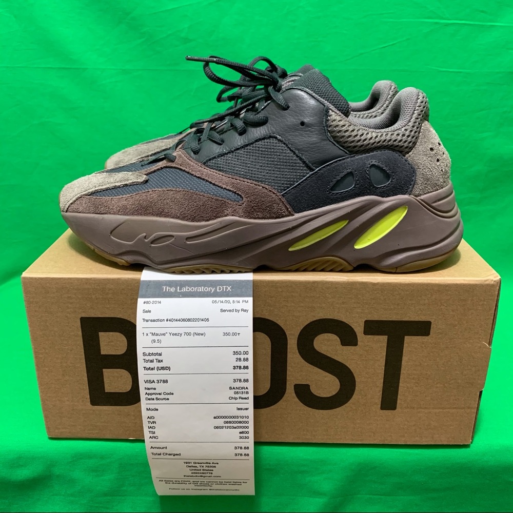Adidas Yeezy Boost 700 Mauve Size 9.5 Used Gently - Picture 4 of 16
